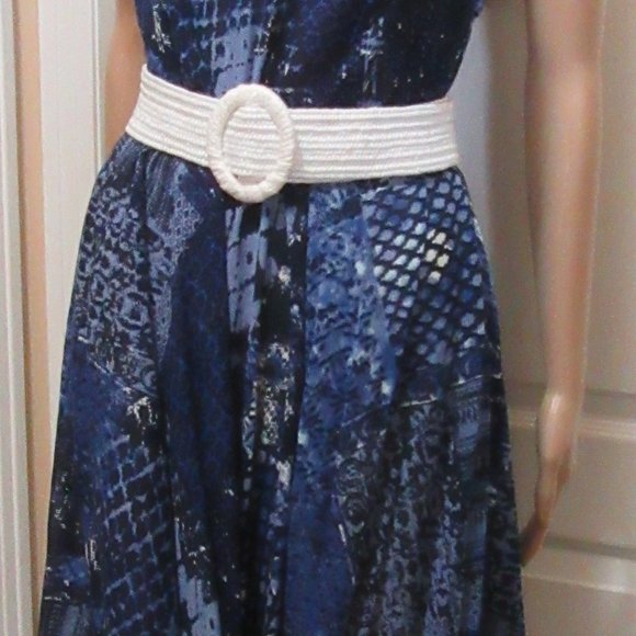 New Dress Rayon one size -Nice light cool material - Picture 12 of 14